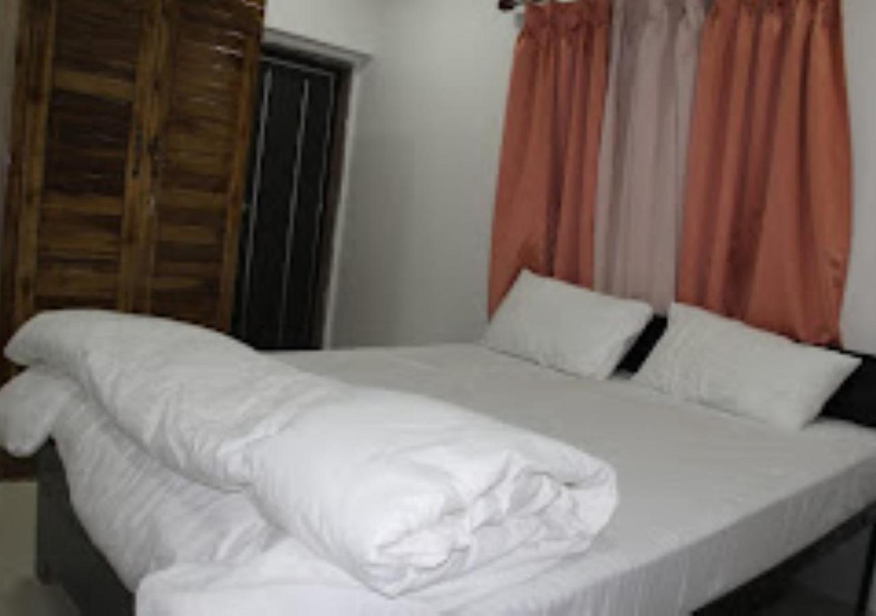 Kaas Woods Resort Yavateshwar Satara Eksteriør billede