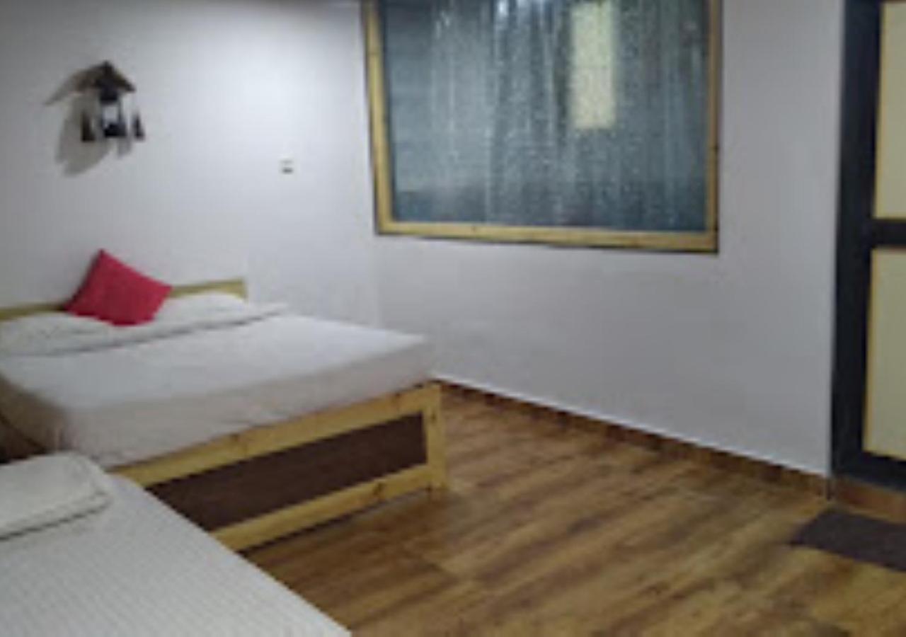 Kaas Woods Resort Yavateshwar Satara Eksteriør billede