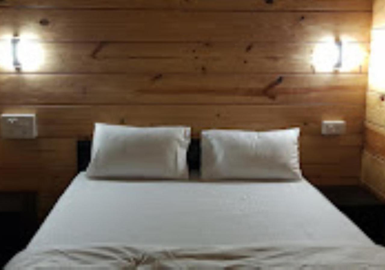Kaas Woods Resort Yavateshwar Satara Eksteriør billede