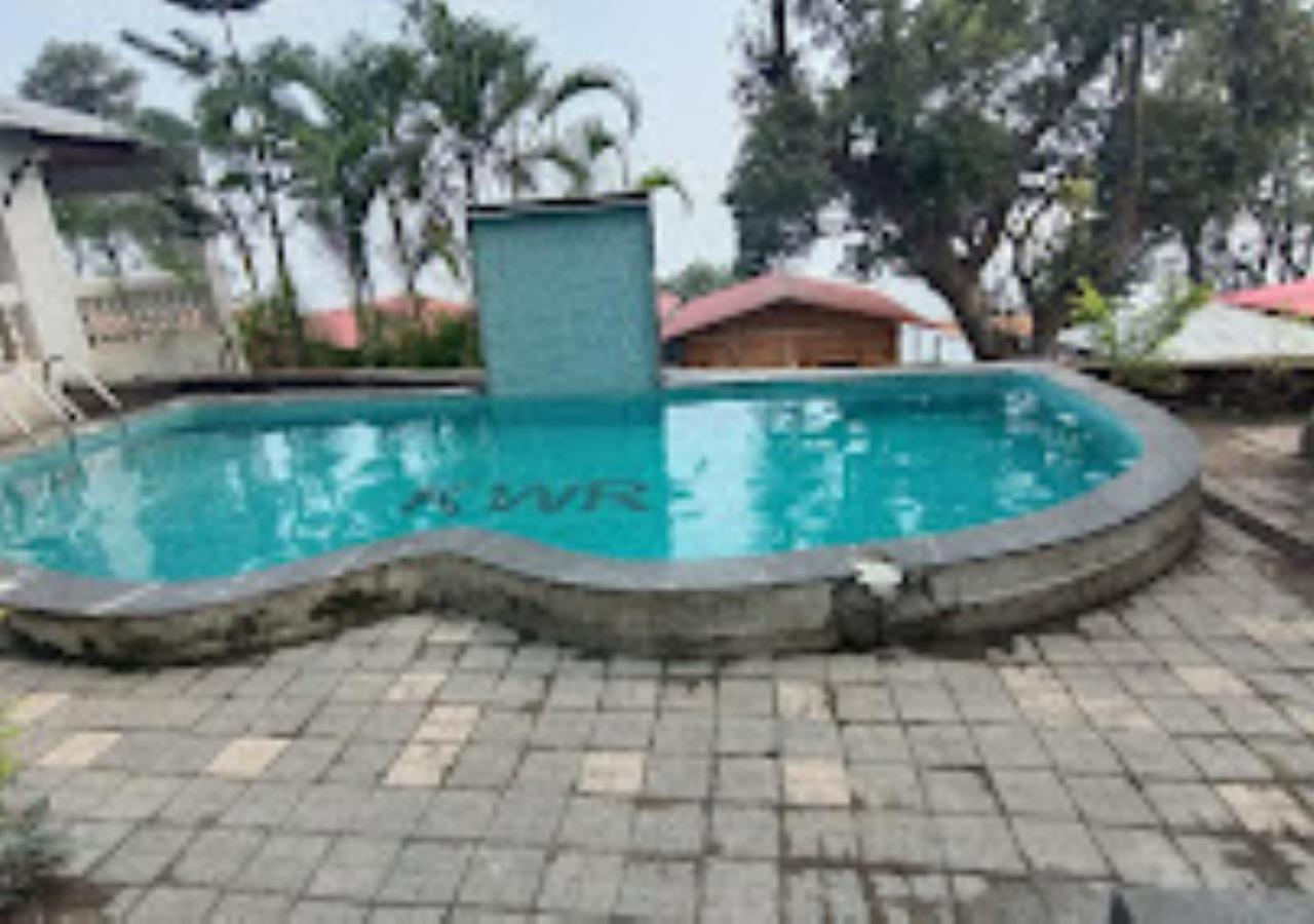 Kaas Woods Resort Yavateshwar Satara Eksteriør billede