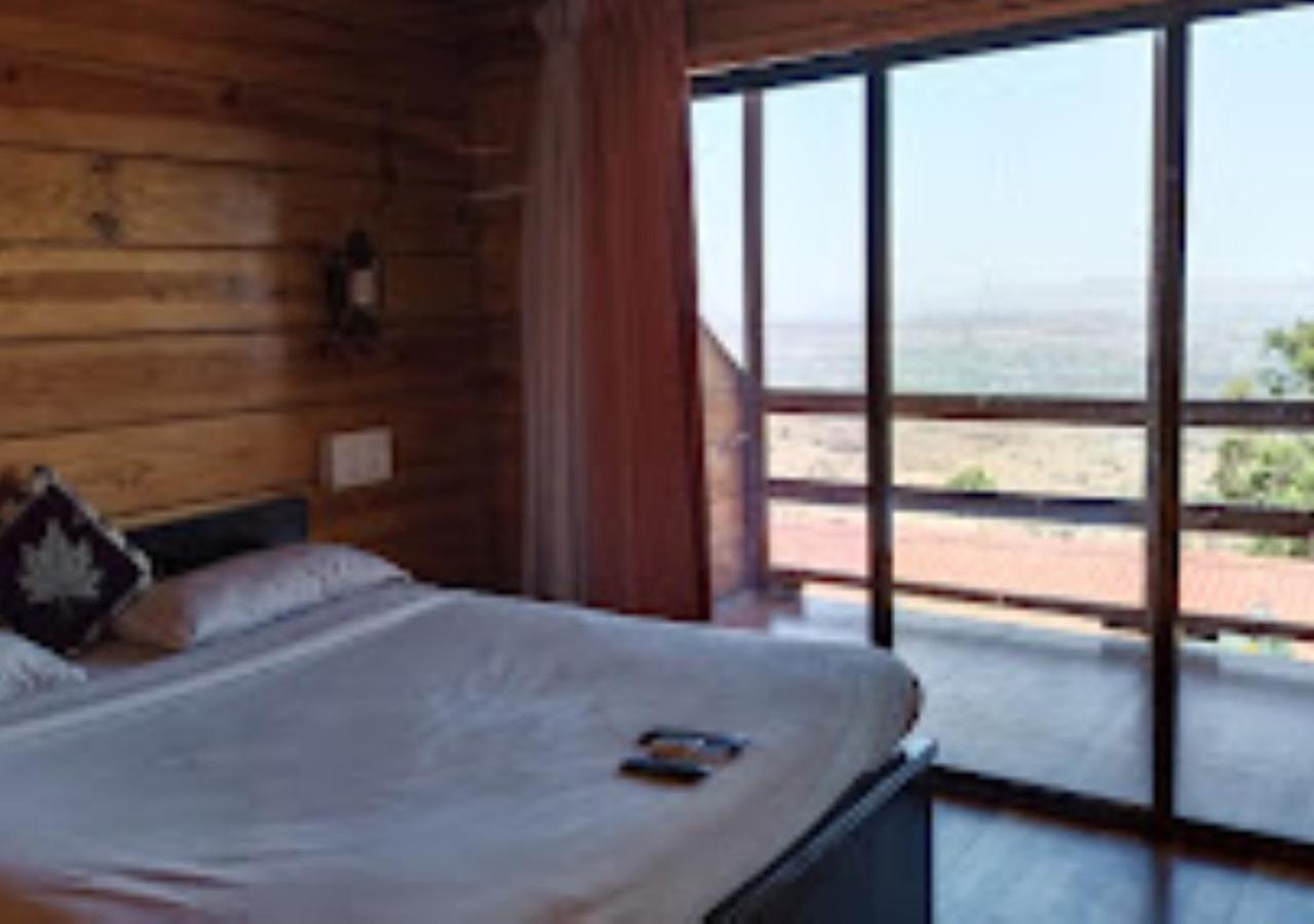 Kaas Woods Resort Yavateshwar Satara Eksteriør billede